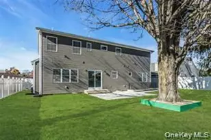 9 Briggs St, Hicksville, NY 11801 - Photo 26