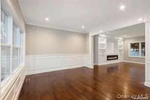 11 Evelyn Ct, Syosset, NY 11791 - Photo 12