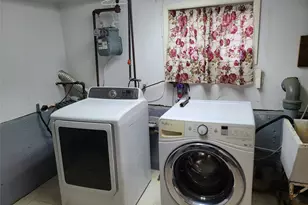 50 Ann Dr E, Freeport, NY 11520 - Photo 32