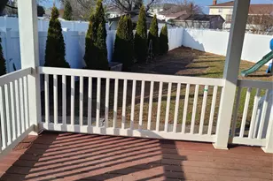 50 Ann Dr E, Freeport, NY 11520 - Photo 24