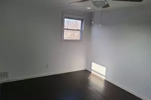50 Ann Dr E, Freeport, NY 11520 - Photo 18