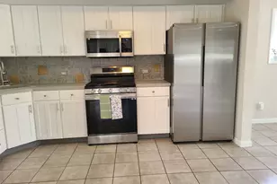 50 Ann Dr E, Freeport, NY 11520 - Photo 10