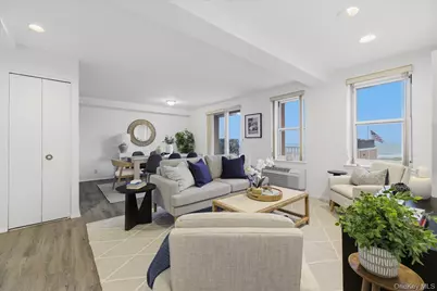 2 Richmond Road #4A, Long Beach, NY 11561 - Photo 8