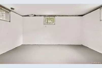 93 Seton Drive, New Rochelle, NY 10804 - Photo 22