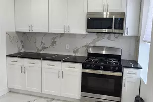 89-25 209th St, Queens Village, NY 11427 - Photo 6