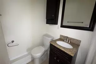 25 Gardners Ln, Hampton Bays, NY 11946 - Photo 10