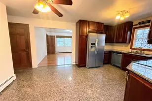 7 Grange St, Huntington, NY 11743 - Photo 4