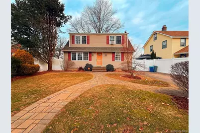 7 Grange Street #1st Floor, Huntington, NY 11743 - Photo 1