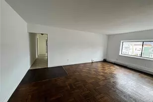 790 Warburton Ave, Yonkers, NY 10701 - Photo 2