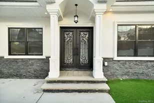 47 E Cherry St, Hicksville, NY 11801 - Photo 2