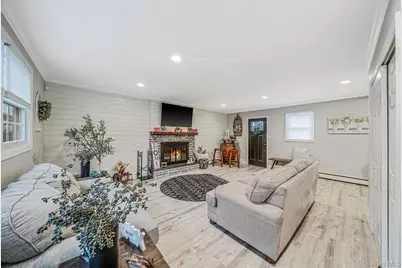 68 Elder Drive, Commack, NY 11725 - Photo 22