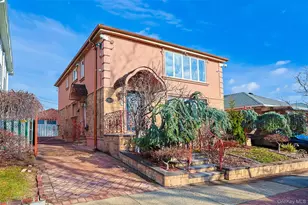 157-19 16th, Whitestone, NY 11357 - Photo 2