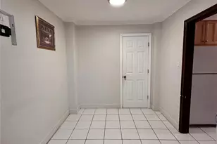 69-35 222nd St, Oakland Gardens, NY 11364 - Photo 4