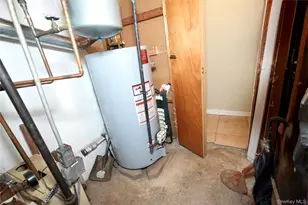 130-04 130th St, Ozone Park, NY 11420 - Photo 22