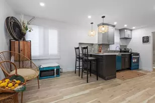 136-18 221st St, Springfield Gardens, NY 11413 - Photo 8