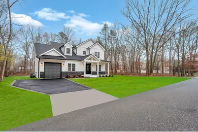 377 Tyler Avenue, Miller Place, NY 11764 - Photo 4