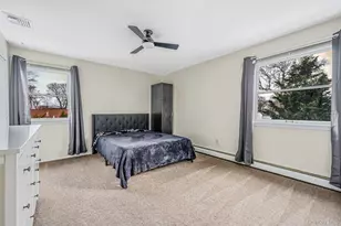 19 Fairmont Ave, Patchogue, NY 11772 - Photo 24