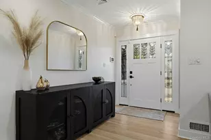 47 Birch St, Port Washington, NY 11050 - Photo 2