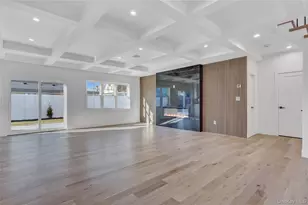 12 Dahlia Ln, Wantagh, NY 11793 - Photo 8