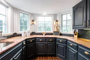 126 Northwoods Rd, Manhasset, NY 11030 - Photo 10