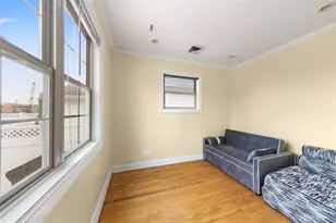 1137 Washington Pl, Baldwin, NY 11510 - Photo 6