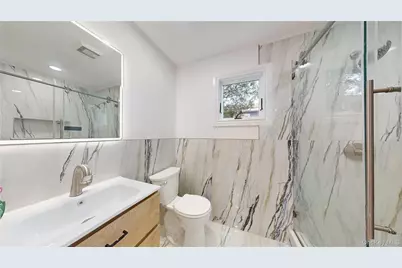 1020 Stewart Avenue, Bethpage, NY 11714 - Photo 14