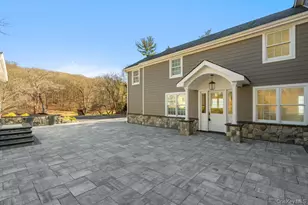 89 Mill River Rd, Upper Brookville, NY 11771 - Photo 30