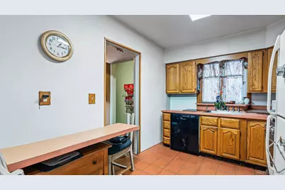 135-15 63rd Avenue, Flushing, NY 11367 - Photo 6