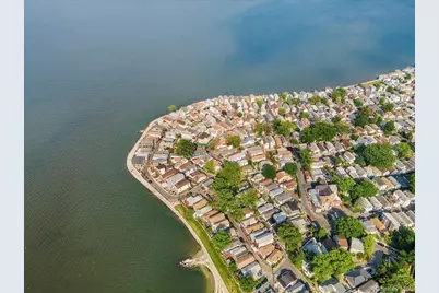 13B Edgewater Park #13B, Bronx, NY 10465 - Photo 16