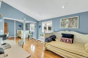 1044 Commack Rd, Dix Hills, NY 11746 - Photo 24