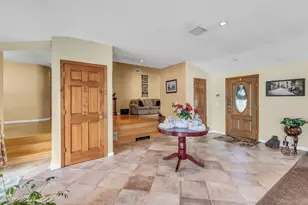 1044 Commack Rd, Dix Hills, NY 11746 - Photo 4