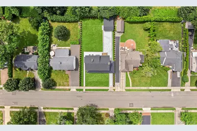 132 Arthur Street, Garden City, NY 11530 - Photo 28