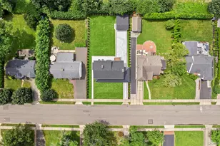 132 Arthur St, Garden City, NY 11530 - Photo 28