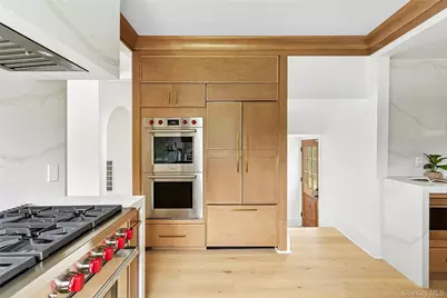 132 Arthur Street, Garden City, NY 11530 - Photo 8