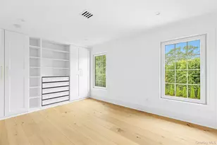 132 Arthur St, Garden City, NY 11530 - Photo 12