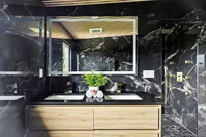 132 Arthur Street, Garden City, NY 11530 - Photo 24