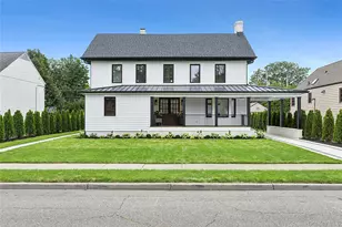 132 Arthur St, Garden City, NY 11530 - Photo 30