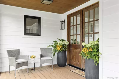 132 Arthur Street, Garden City, NY 11530 - Photo 2