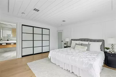 132 Arthur Street, Garden City, NY 11530 - Photo 20