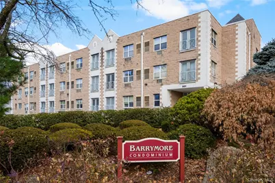 501 N Barry Avenue #3F, Mamaroneck, NY 10543 - Photo 1
