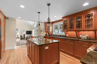 28 Cradle Rock Road, Pound Ridge, NY 10576 - Photo 12