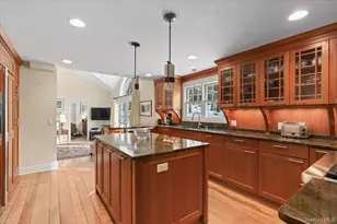 28 Cradle Rock Rd, Pound Ridge, NY 10576 - Photo 12