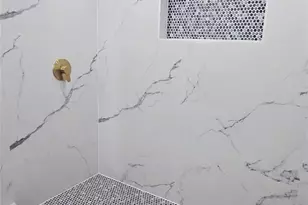 33 Silverpine Dr, Amityville, NY 11701 - Photo 24