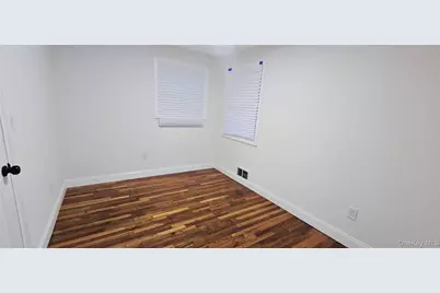 33 Silverpine Drive, Amityville, NY 11701 - Photo 10