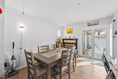 61 Federal Lane, Coram, NY 11727 - Photo 4