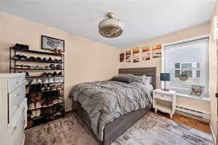 61 Federal Ln, Coram, NY 11727 - Photo 20