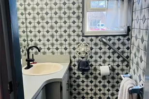 38 Riviera Dr, Selden, NY 11784 - Photo 10