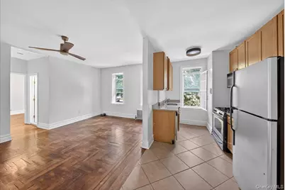 811 Walton Avenue #C15, Bronx, NY 10451 - Photo 2