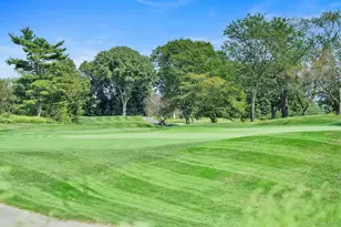 270-10 Grand Central Pkwy, Floral Park, NY 11005 - Photo 34