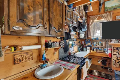 277 Breese Hollow Road, Call Listing Agent, NY 12090 - Photo 8